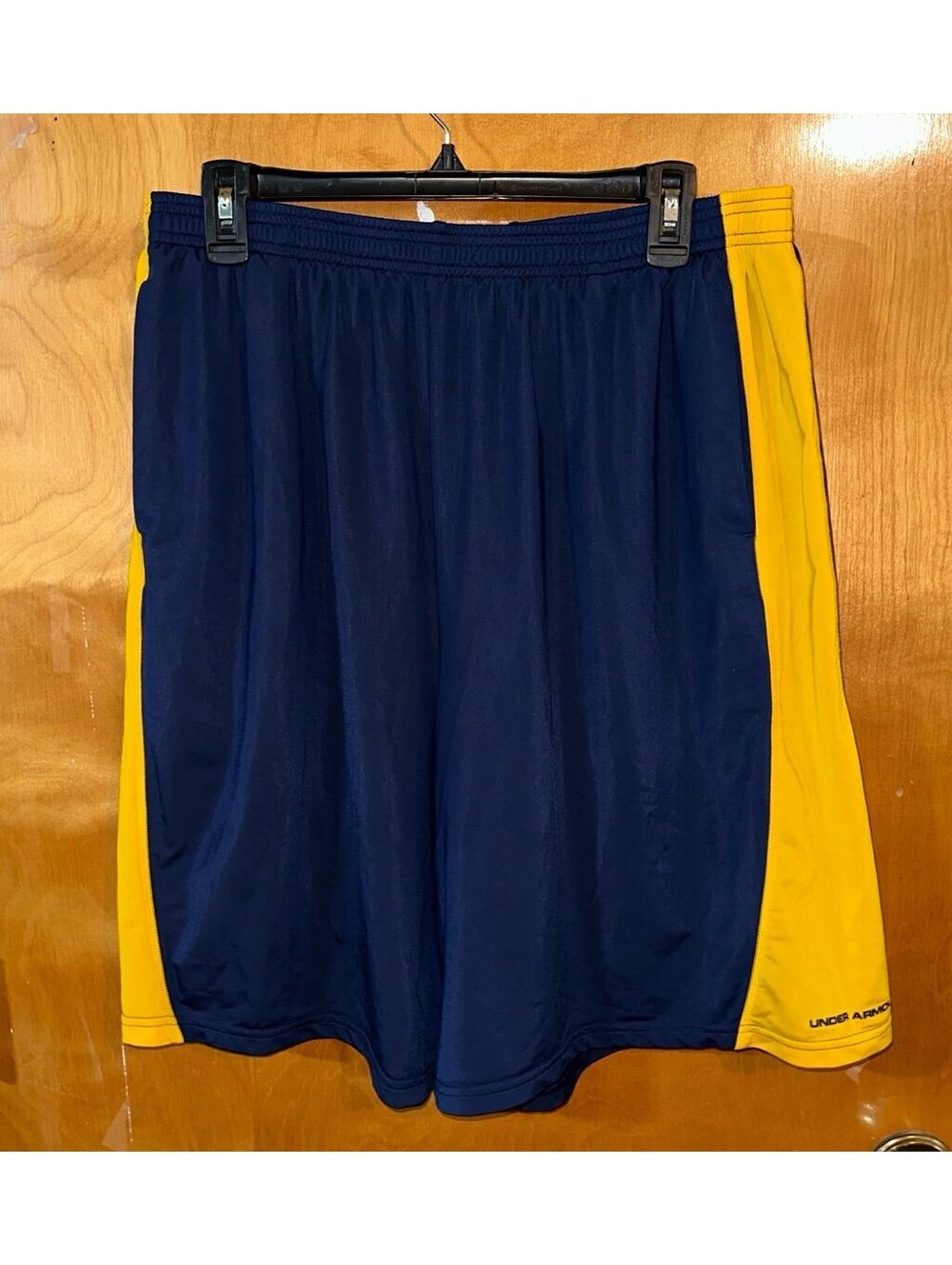 Under Armour basketball shorts size XXl